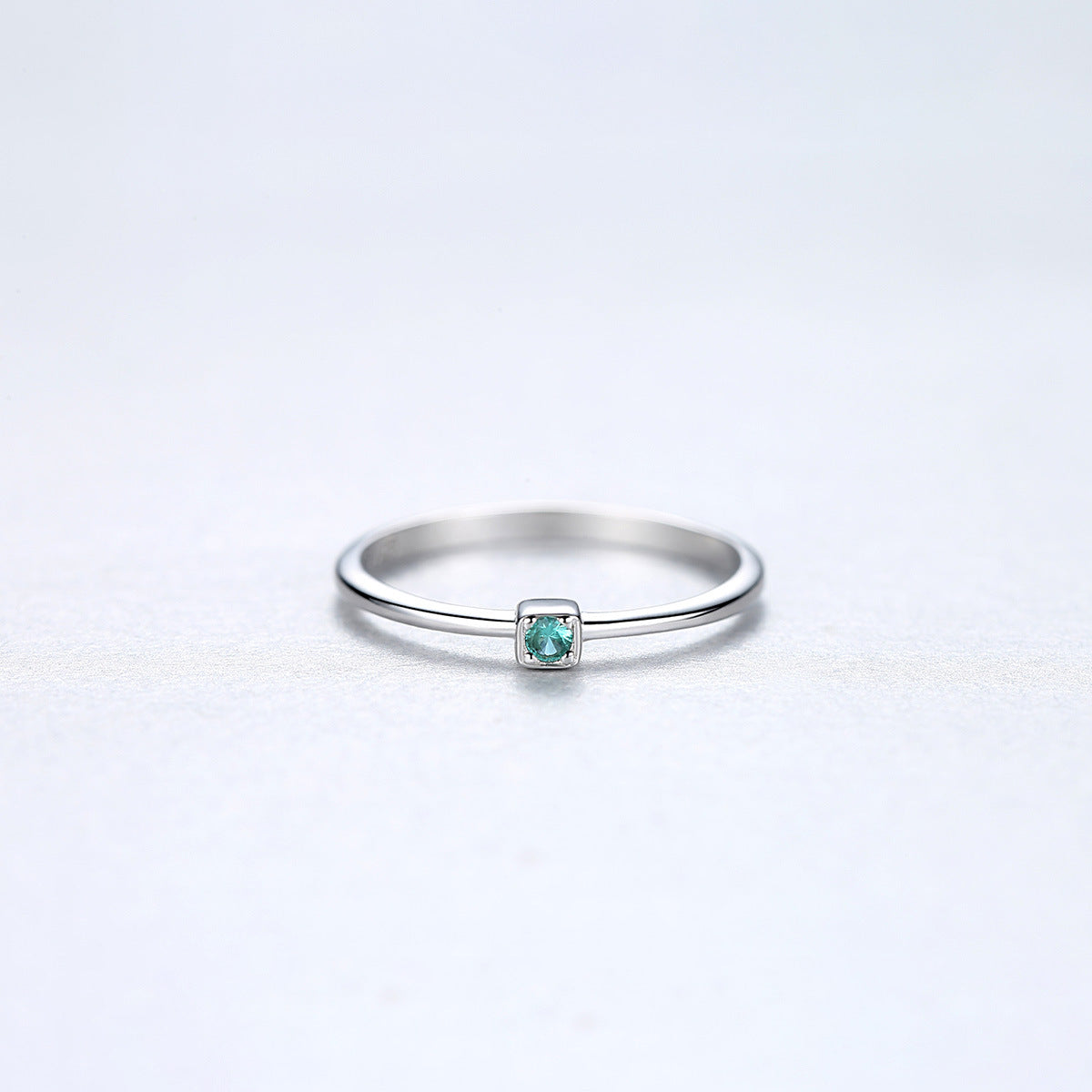 Brillant grüner Zirkon - Ring