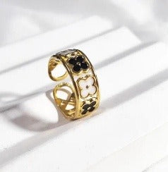 Retro Audrey – Ring – Originalfoto